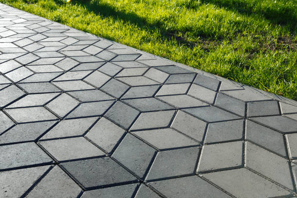 Best Interlocking Driveway Pavers  in Vandergrift, PA